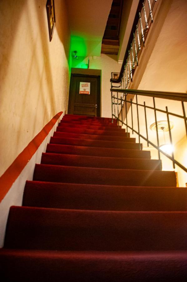 Istanbul Irish Hotel Exterior foto